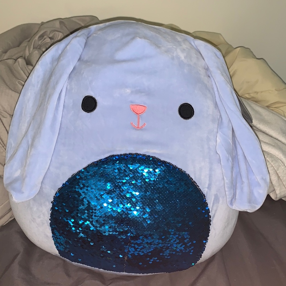 16 inch BNWT blue bunny squishmallow Buttons!